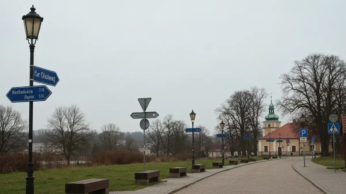 Kampinoski Park Narodowy z Grodziska - którędy najbliżej na szlak - hero image