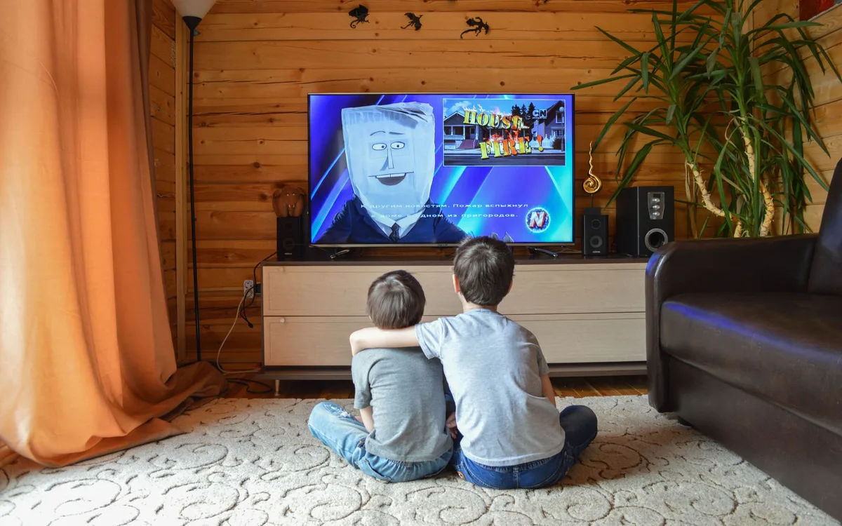 Wkład w telewizję i kultowe seriale