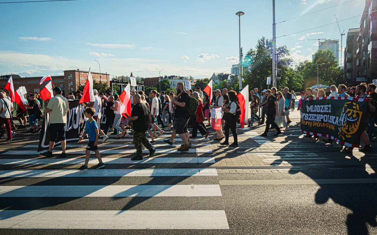 Popularność w Polsce i polskie koncerty
